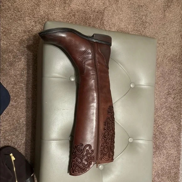 Giani Bernini Shoes Giani Bernini Rich Brown Leather Boots - Main Image